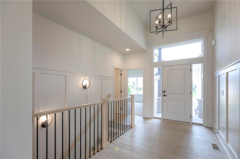 9301 Leviathan Ct, Lee's Summit, MO 64064