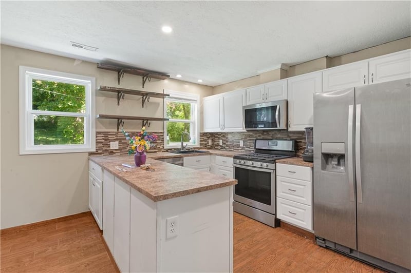 6220 Lathrop Ave, Kansas City, KS 66104