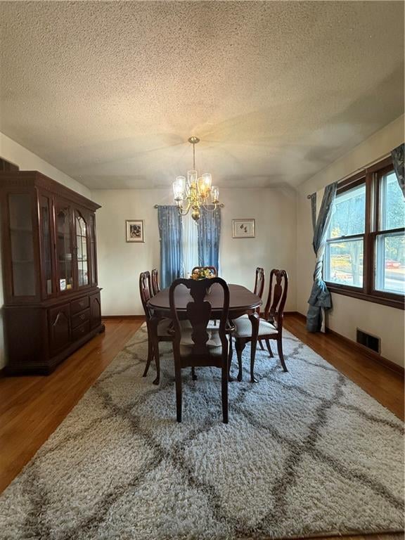 8714 E 58th St, Kansas City, MO 64129