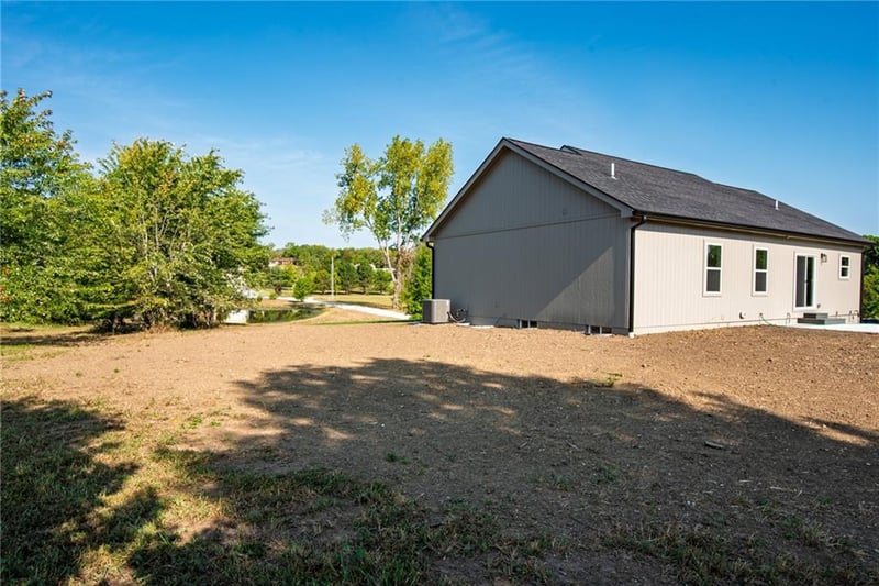 445 NW 1711 Rd, Kingsville, MO 64061