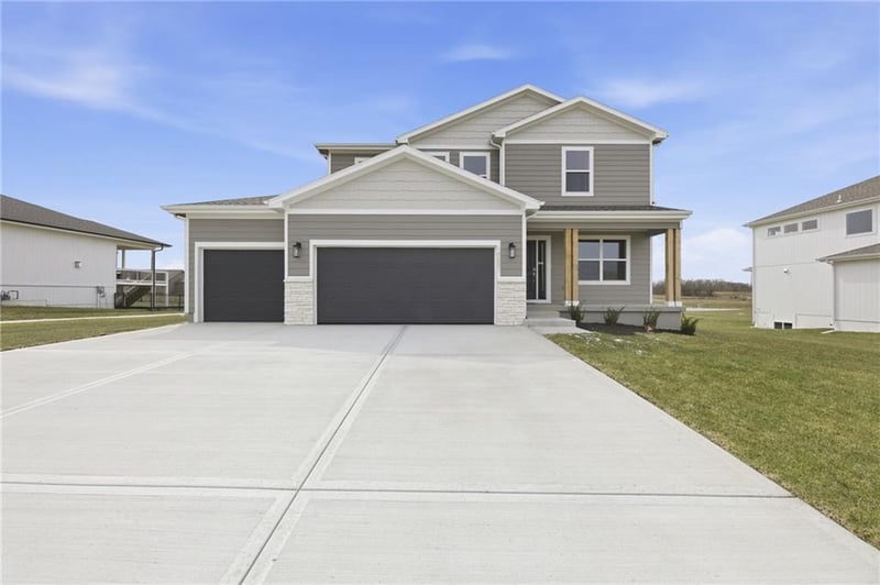 18681 193rd St, Spring Hill, KS 66083