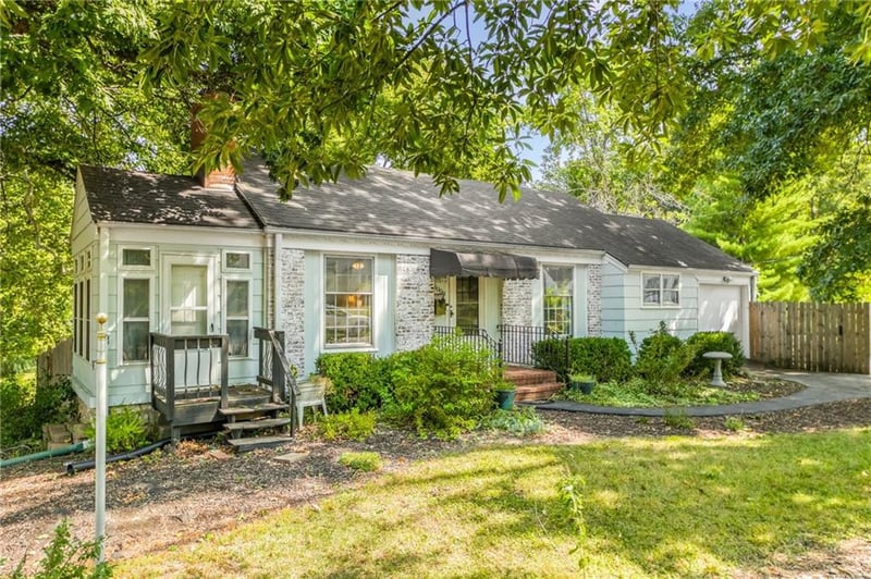 3008 54th St, Kansas City, MO 64119