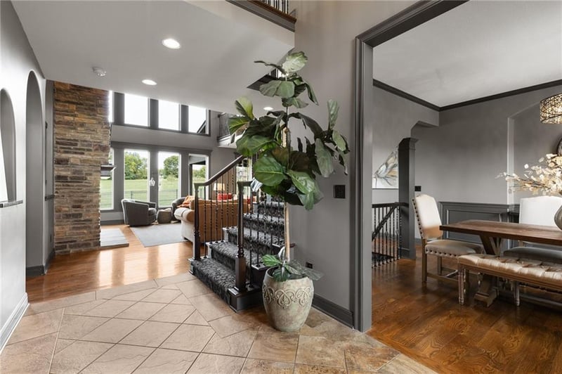 3200 Colonial Dr, Grain Valley, MO 64029