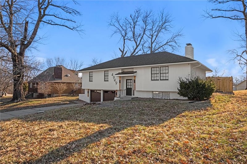 4949 Laramie Ln, Kansas City, MO 64129