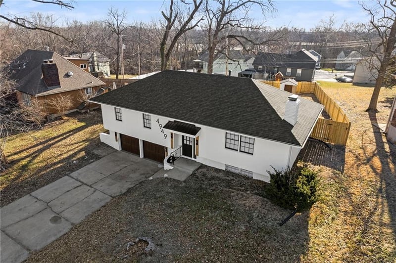 4949 Laramie Ln, Kansas City, MO 64129