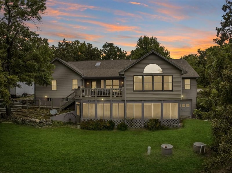 2022 Lake Viking Ter, Gallatin, MO 64640