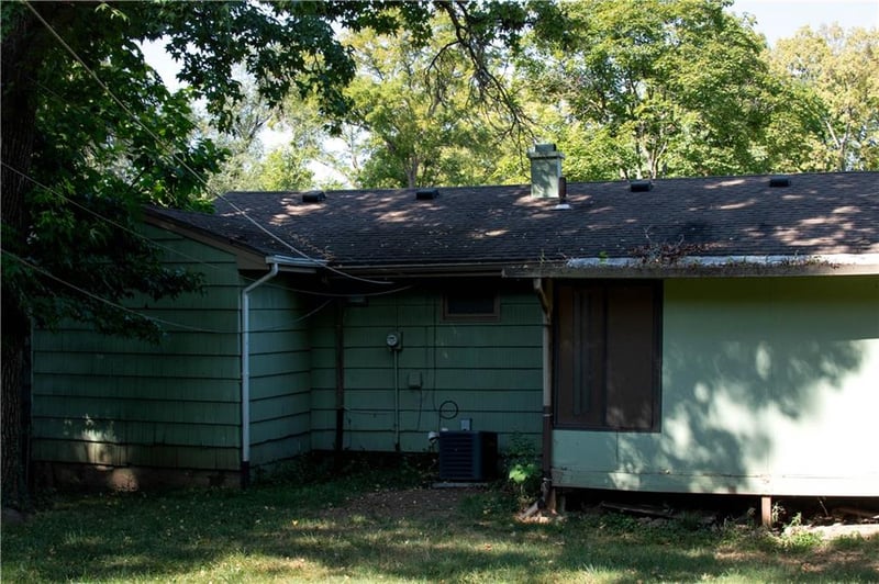 8217 Flora Ave, Kansas City, MO 64131