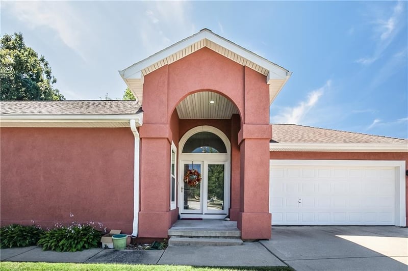 7809 Cherry St, Kansas City, MO 64118