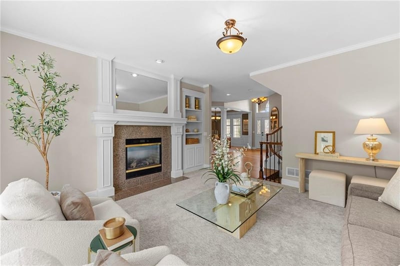 16412 Birch St, Overland Park, KS 66085