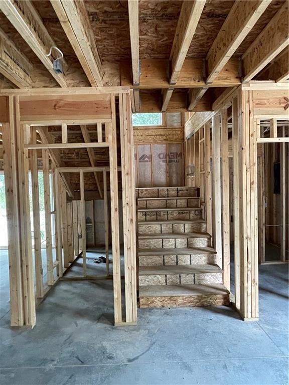 828 Highland Dr, Edwardsville, KS 66111