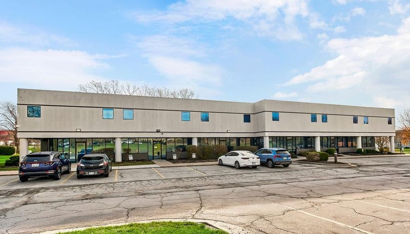 12651 Hemlock St, Overland Park, KS 66213