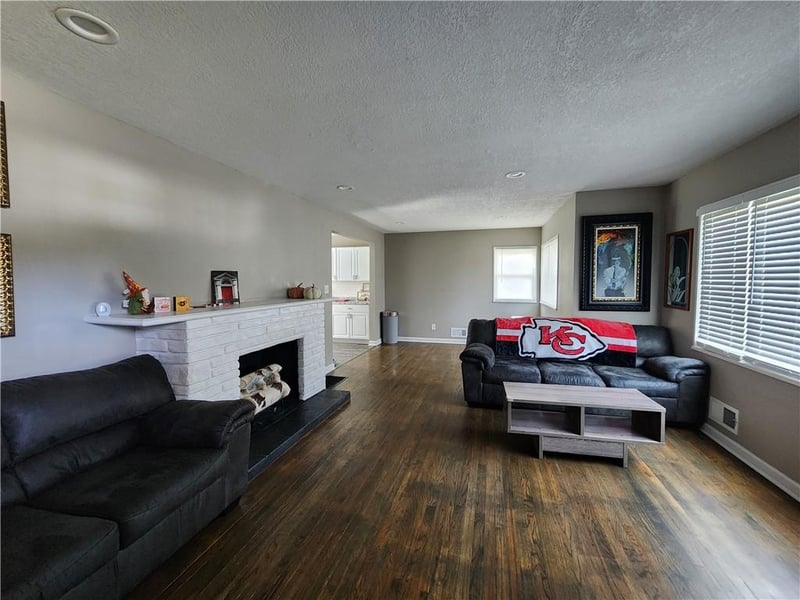 3517 Sloan Dr, Kansas City, KS 66104