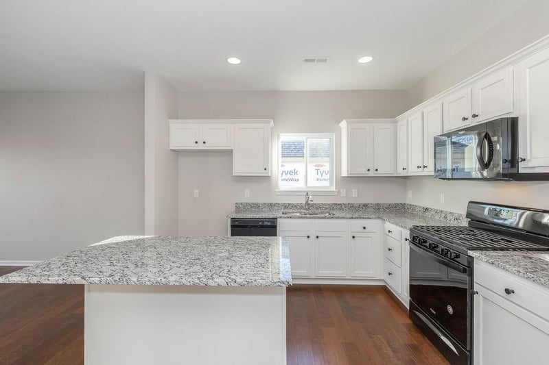 12218 Rhode Ct, Kansas City, MO 64163