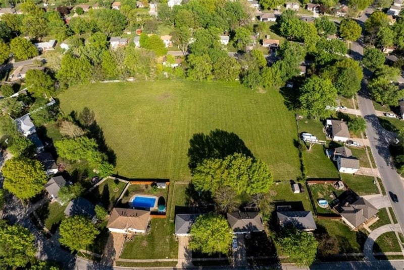 TBD Bel Ray Dr, Belton, MO 64012