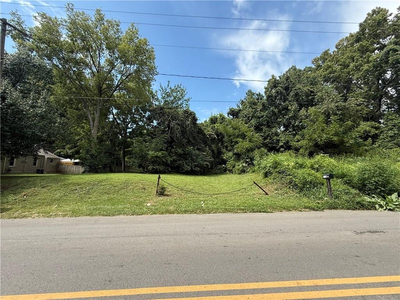 3138 59th St, Kansas City, KS 66104