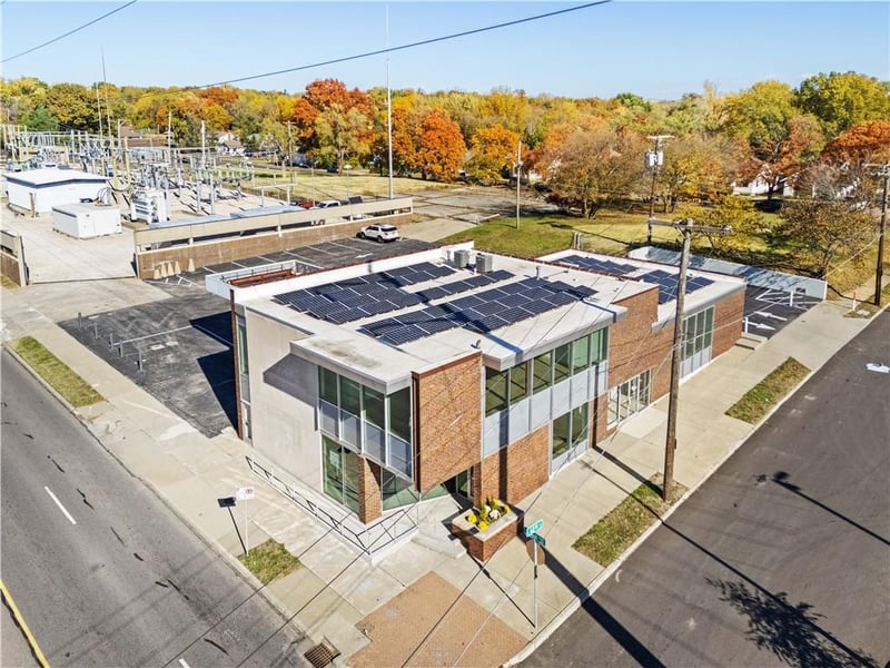 6145 Troost Ave, Kansas City, MO 64110