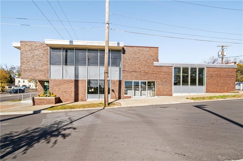 6145 Troost Ave, Kansas City, MO 64110