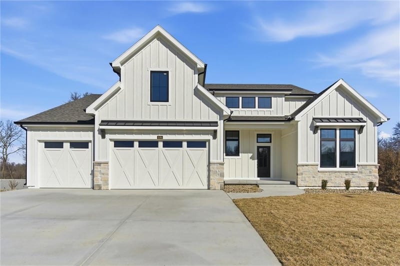 8364 NE 77th Ter, Kansas City, MO 64158