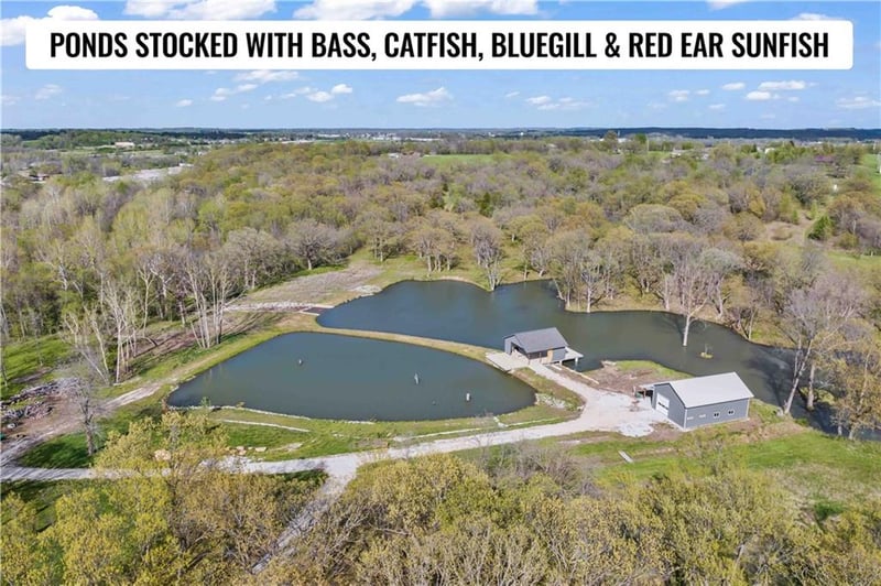 6205 Chiles Rd, Blue Springs, MO 64014
