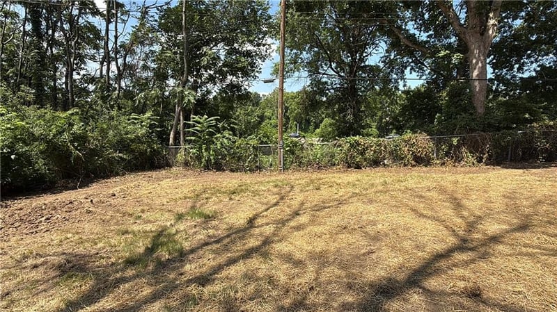 3638 Woodland Ave, Kansas City, MO 64116