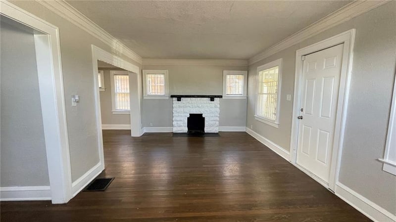 3301 Bales Ave, Kansas City, MO 64128