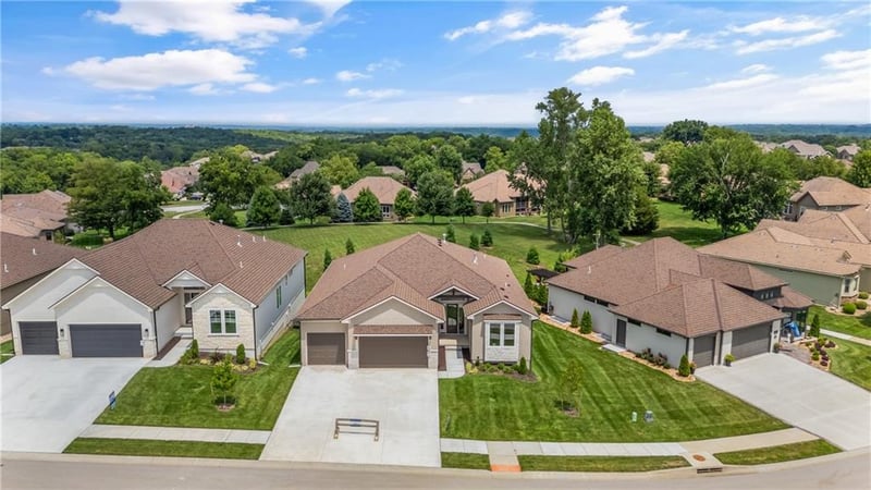1600 Park Springs Ter, Lee's Summit, MO 64064