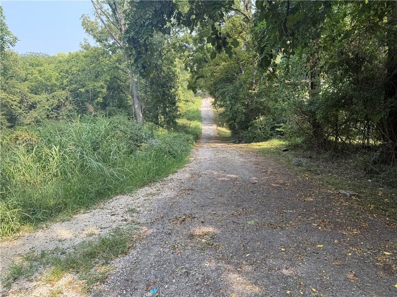 5202 Sewell Ave, Kansas City, KS 66104