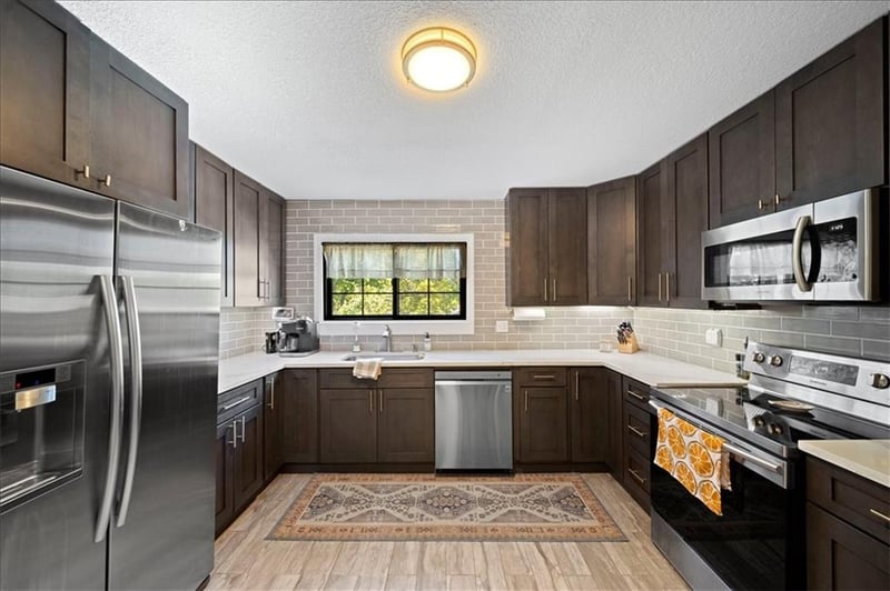 9600 Wornall Rd, Kansas City, MO 64114