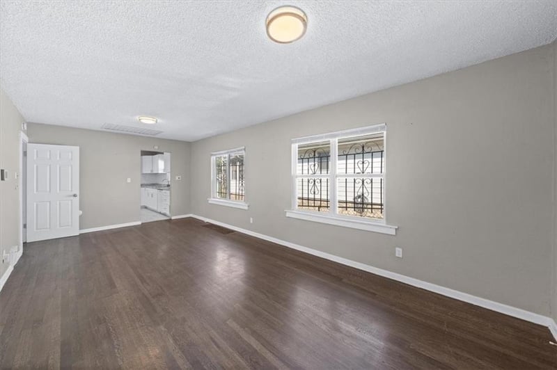 3408 Mersington Ave, Kansas City, MO 64128