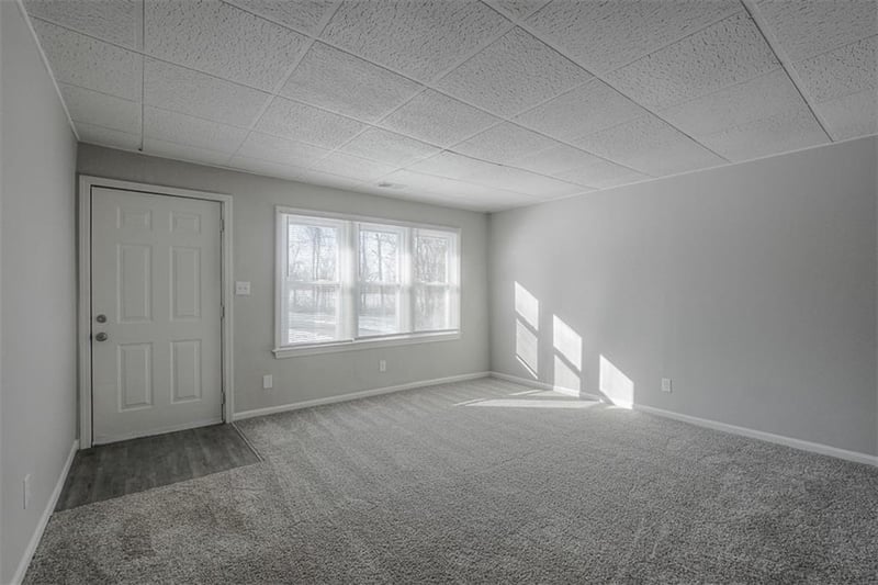 7410 57th St, Kansas City, MO 64129