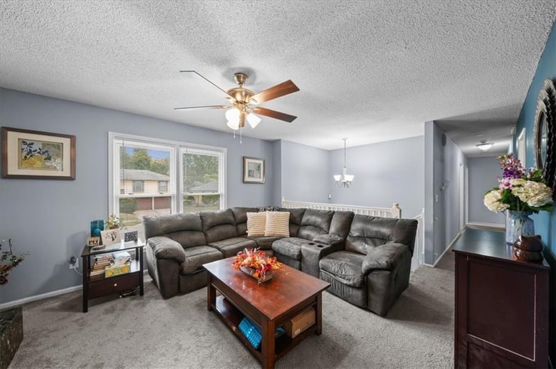 11604 Manchester Ave, Kansas City, MO 64134