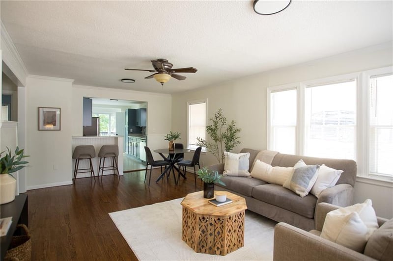 4820 Goodman St, Overland Park, KS 66203