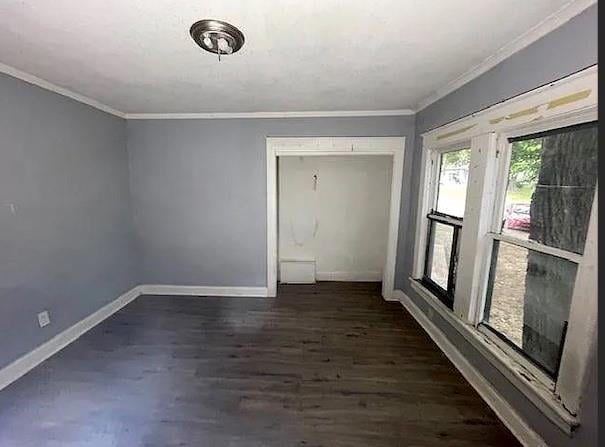 2450 Hardesty Ave, Kansas City, MO 64127