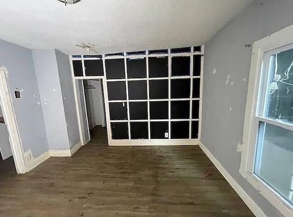 2450 Hardesty Ave, Kansas City, MO 64129