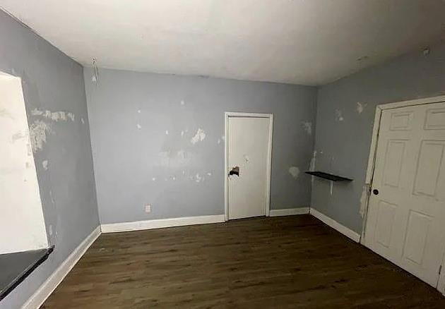 2450 Hardesty Ave, Kansas City, MO 64129