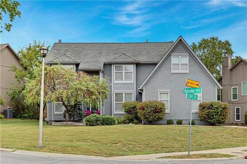 13163 Kessler St, Overland Park, KS 66213