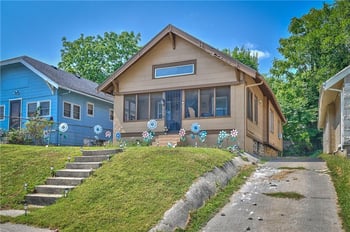 4216 College Ave, Kansas City, MO 64130