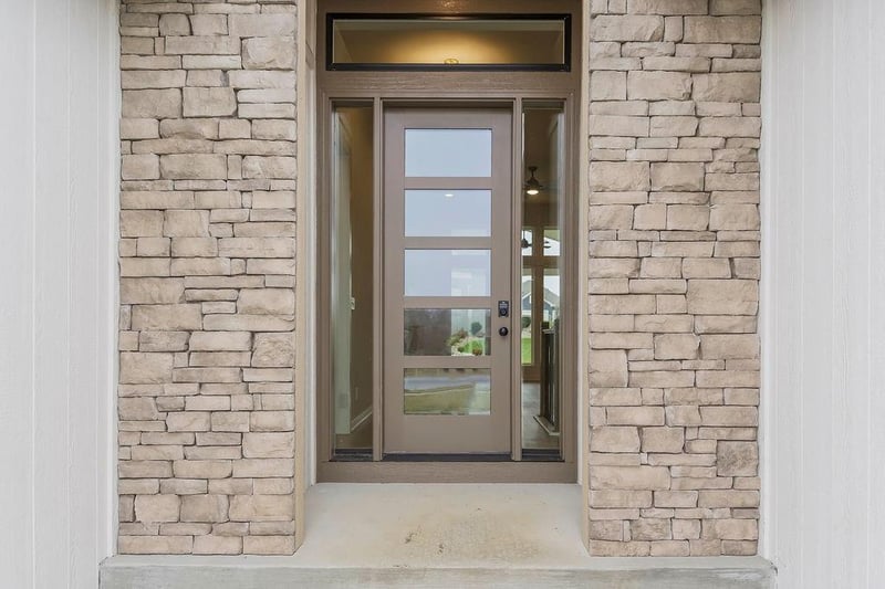 16642 Hall St, Olathe, KS 66062
