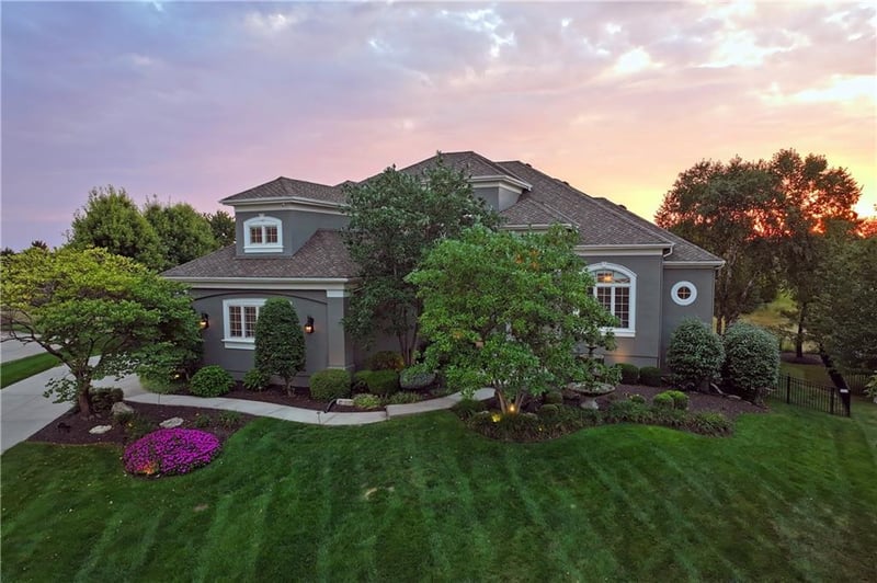 14008 Outlook St, Overland Park, KS 66223