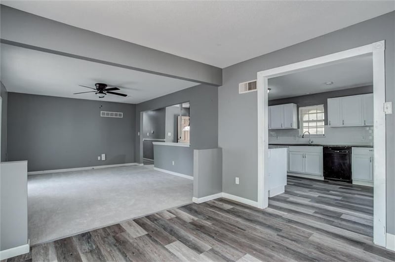 9719 Eastern Ave, Kansas City, MO 64134