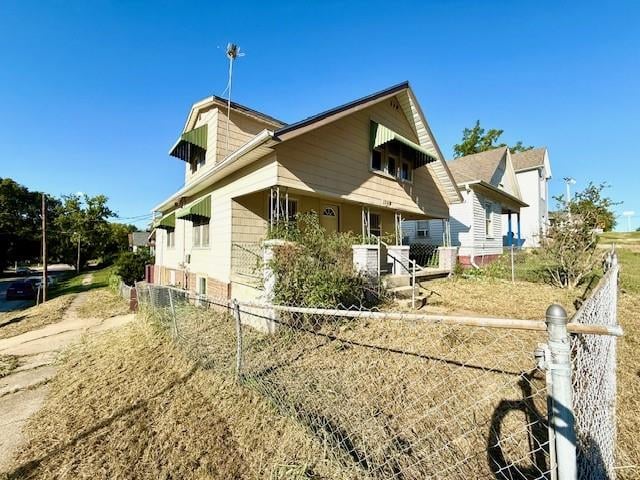 1901 Mitchell Ave, St Joseph, MO 64507