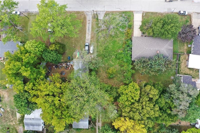 405 Vassar Ave, Independence, MO 64054