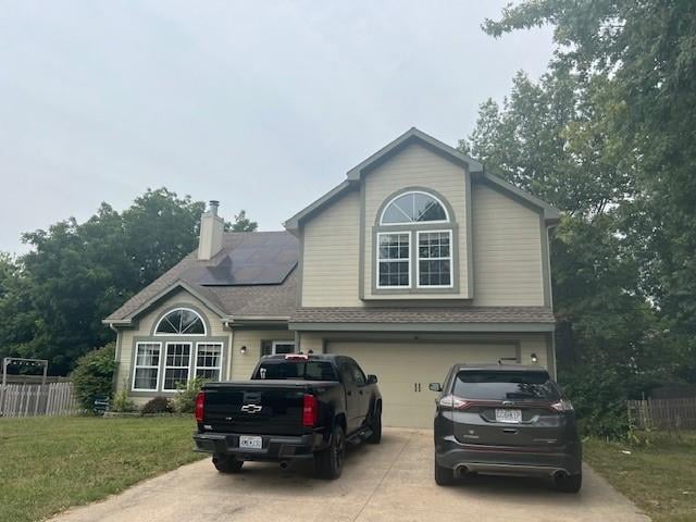 212 Huntsman Blvd, Raymore, MO 64083