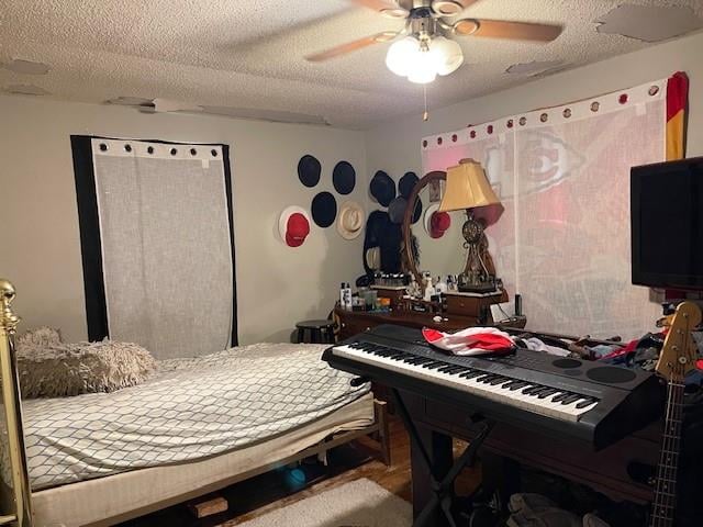 7103 Agnes Ave, Kansas City, MO 64132