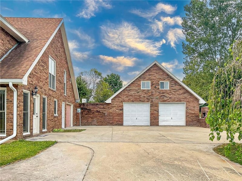 3520 S Park Ave, Sedalia, MO 65301