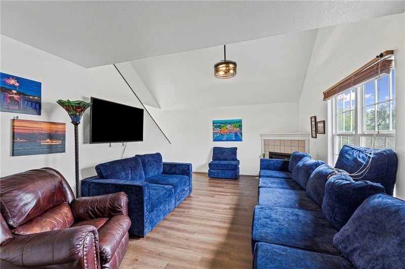 1526 Legend Trail Dr #B, Lawrence, KS 66047