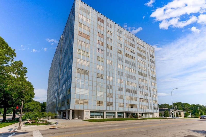 333 Meyer Blvd #215, Kansas City, MO 64113