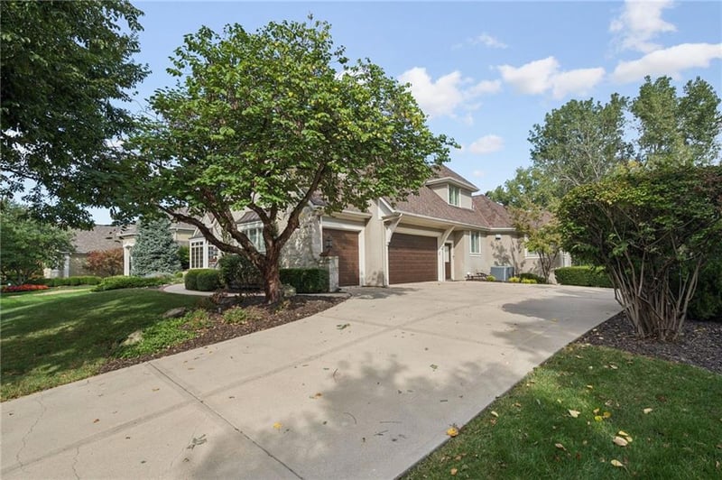 5804 Golden Bear Dr, Overland Park, KS 66223