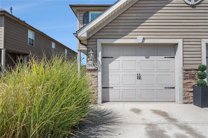 11630 N Ewing Ave, Kansas City, MO 64156