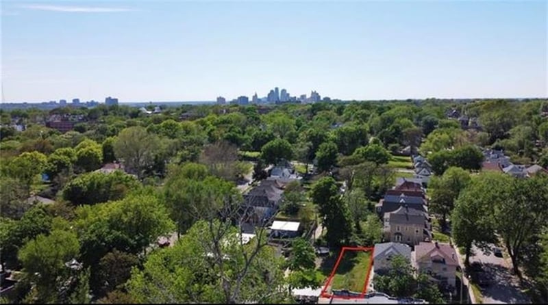 406 Bales Ave, Kansas City, MO 64124